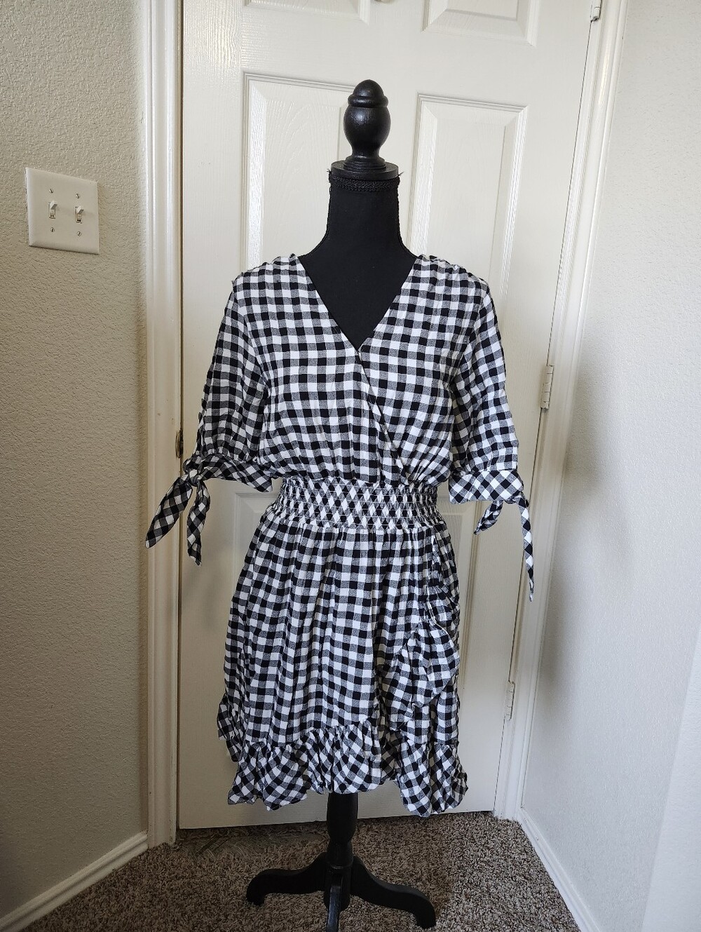 MICHAEL Michael Kors Black & White Gingham Tie-Sleeve Mini Dress